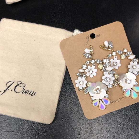 J Crew Floral Statement Earrings NEW - Picture 5 of 6